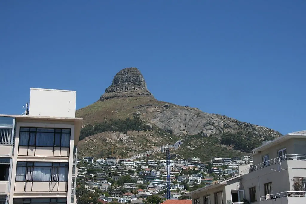 Amalfi On Regent Hotel Cape Town 0*,